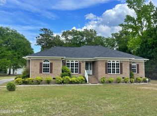 2047 Neuse Rd, Kinston, NC 28501