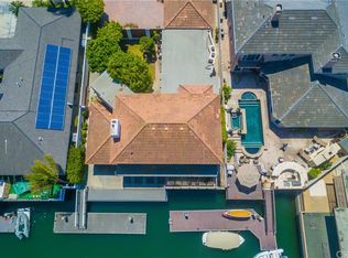 3291 Gilbert Dr, Huntington Beach, CA 92649