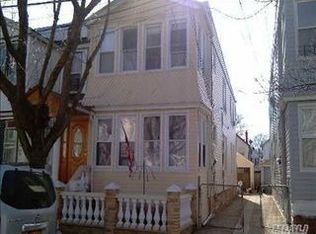 10418 92nd Ave, Richmond Hill, NY 11418