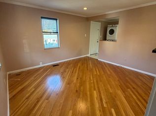 5 Ober St #1, Salem, MA 01970