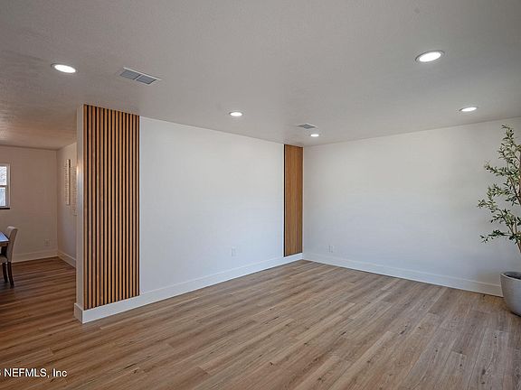 3rd image of 2519 WOOLERY Drive