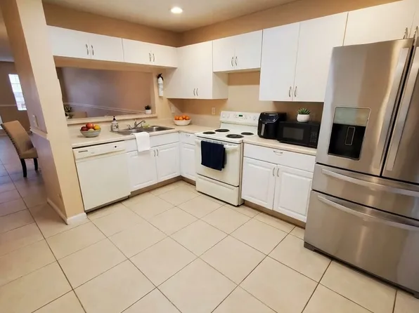 6757 Sienna Club Dr, Fort Lauderdale, FL 33319