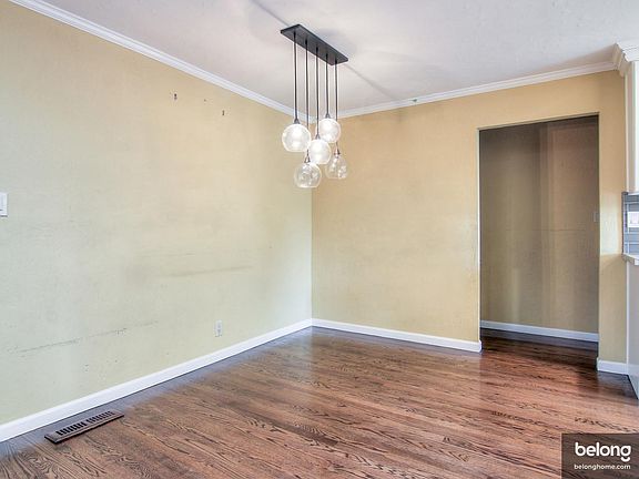 5th image of 2269 Central Park Dr