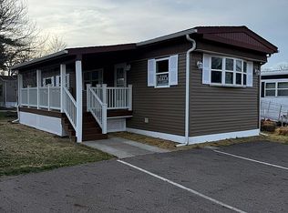 875 W Grand River Ave #79, Williamston, MI