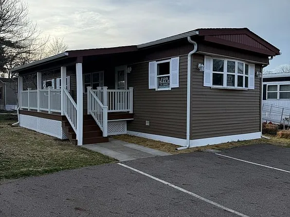 875 W Grand River Ave #79, Williamston, MI 48895