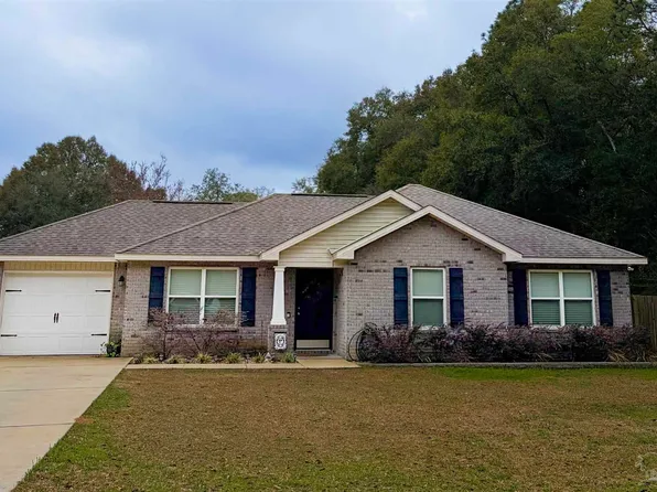 4112 Charles Cir, Pace, FL 32571