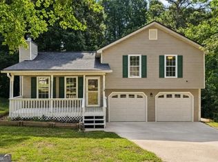 3949 Edge Brook Dr, Flowery Branch, GA 30542