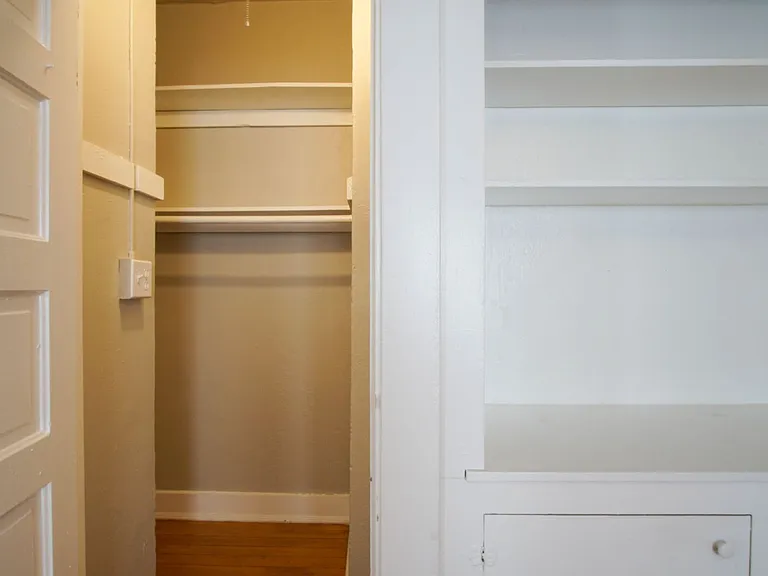 715 SW King Ave #44 — Photo 8
