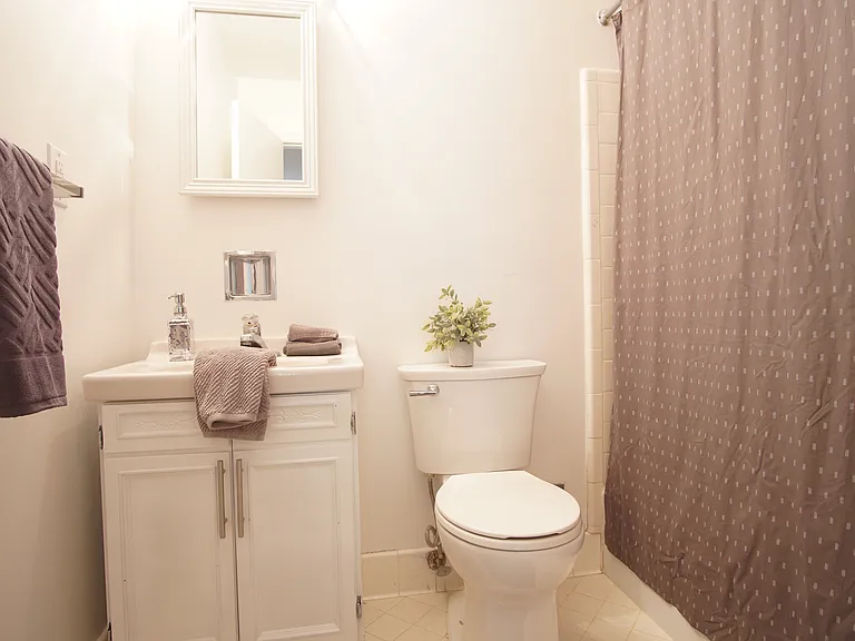 8822 Nottoway Dr — Photo 15