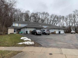 74 Sinykin Cir, Madison, WI 53714