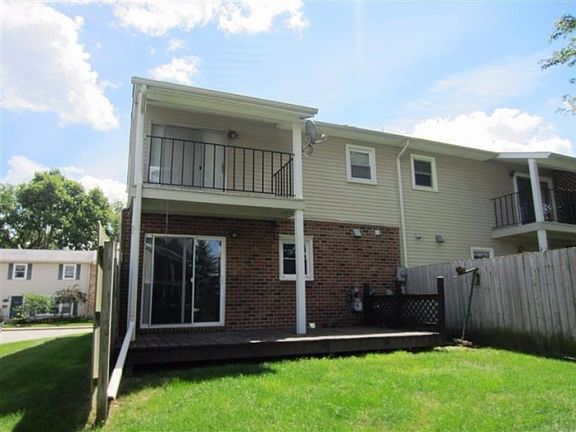 2nd image of 13250 Lake Point Blvd #6