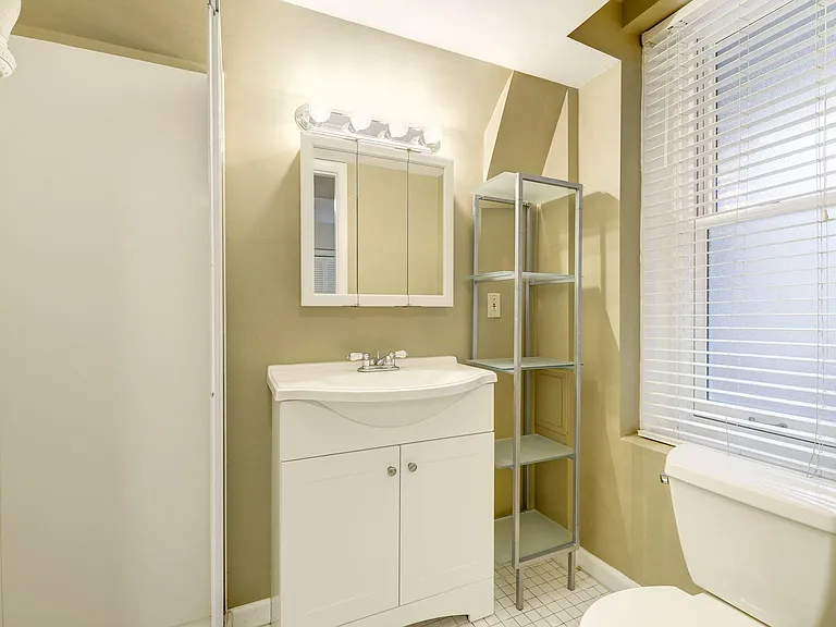 1761 Church St NW #B — Photo 18