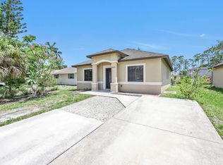 10070 Carolina St, Bonita Springs, FL 34135