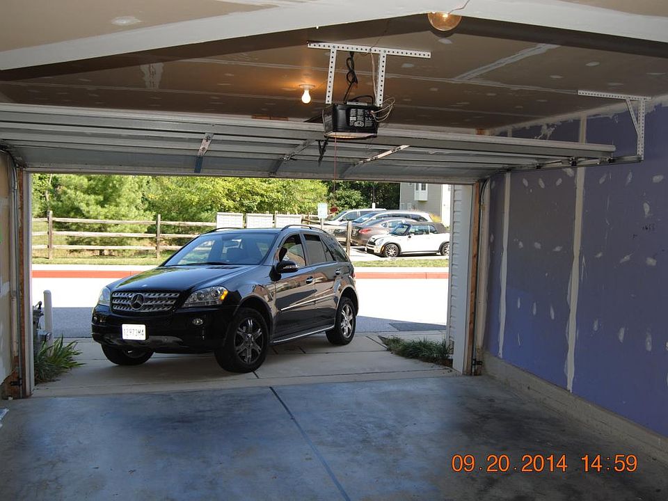 2 car garage with auto opener