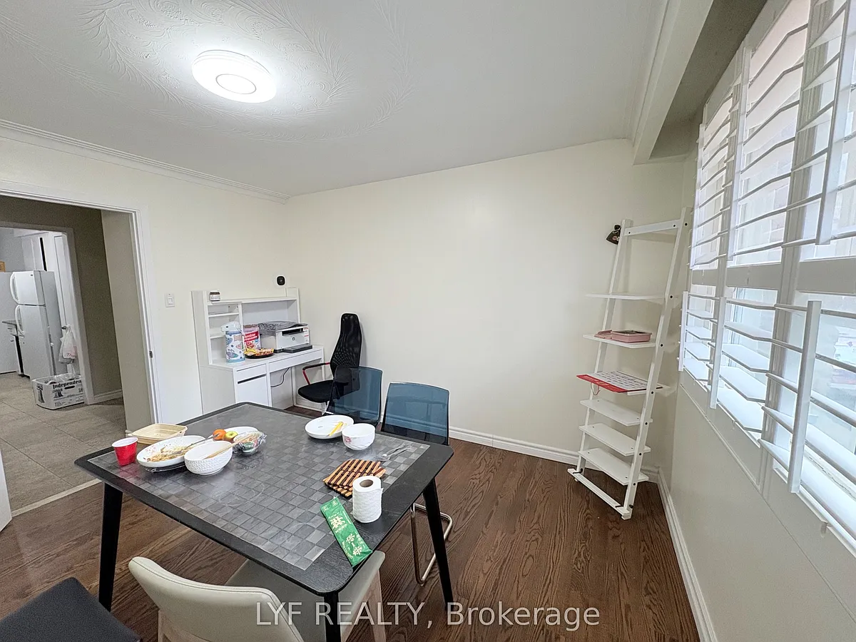 Building Photo - 31 Markhaven Rd #UPPER B