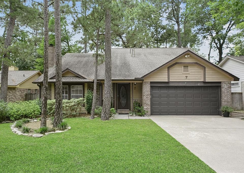 1st image of 7 Brentwood Oaks Ct