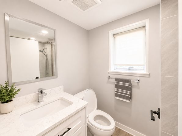 4 bedroom rental in Vancouver — photo 33
