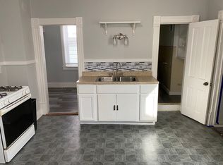 2046 S 16th St #3, Milwaukee, WI 53204