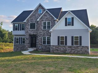 78 E Holland Rd, Holland, PA 18966