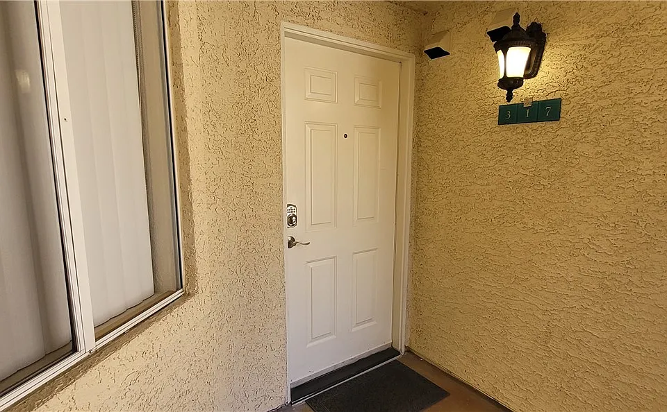 260 E Flamingo Rd #317