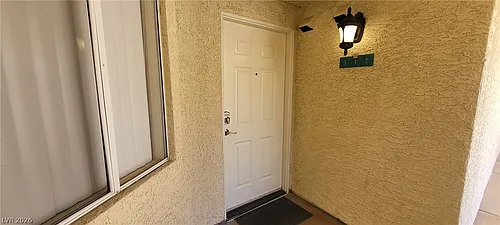 260 E Flamingo Rd Photo 1