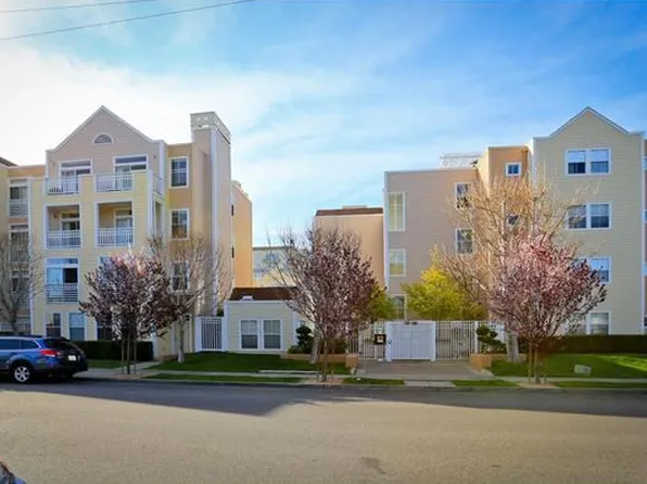 550 Ortega Ave, Mountain View, CA
