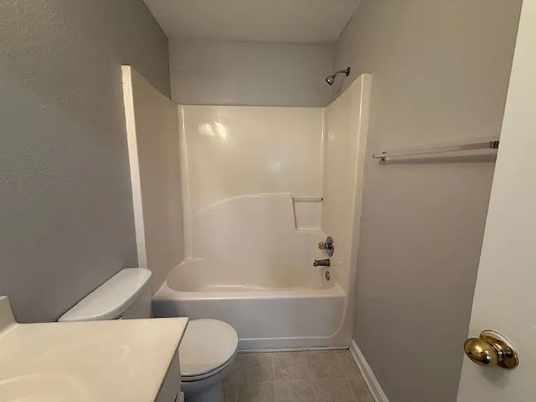 7043 Brookview Crk — Photo 14