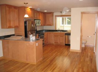 8517 Stone Ave N, Seattle, WA 98103