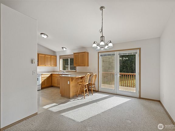 4th image of 18128 115th Street NE