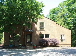 105 J Farm Ln, Williamsburg, VA 23188