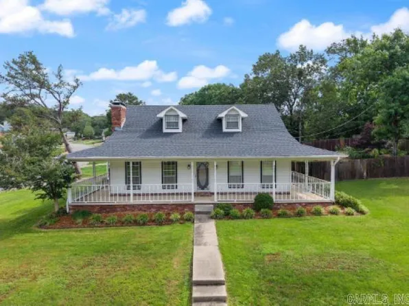 1 Forest Brook Ct, Little Rock, AR 72211