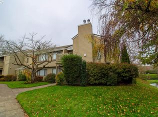 2185 Lake Isle Ct, Eugene, OR 97401