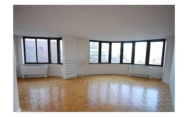 Rented by Douglas Elliman | media 15