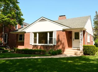 717 S Kensington Ave, La Grange, IL 60525