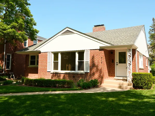 717 S Kensington Ave, La Grange, IL 60525