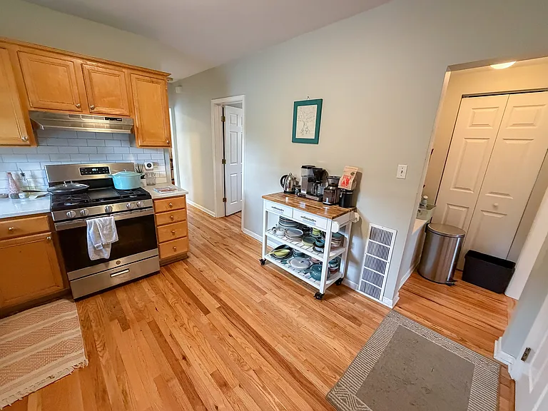 5714 W Grover St #1 — Photo 8