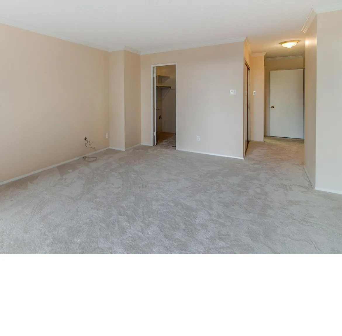 2 bed, 1702 sqft, $2,995 — Photo 3