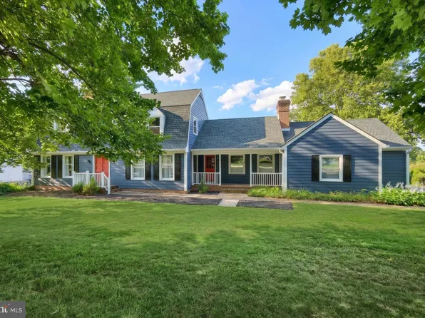 19 Stoneridge Dr, New Freedom, PA 17349