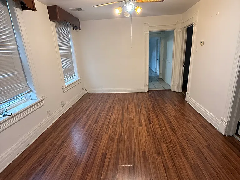 3526 S Union Ave #2 — Photo 5