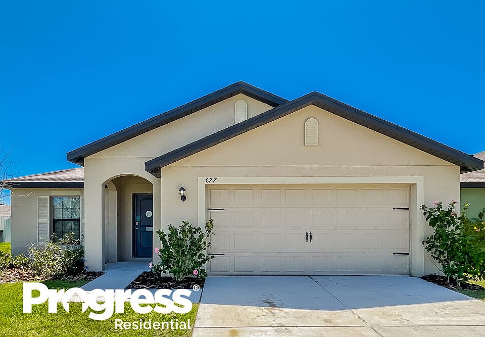 1st image of 827 Chatham Walk Dr