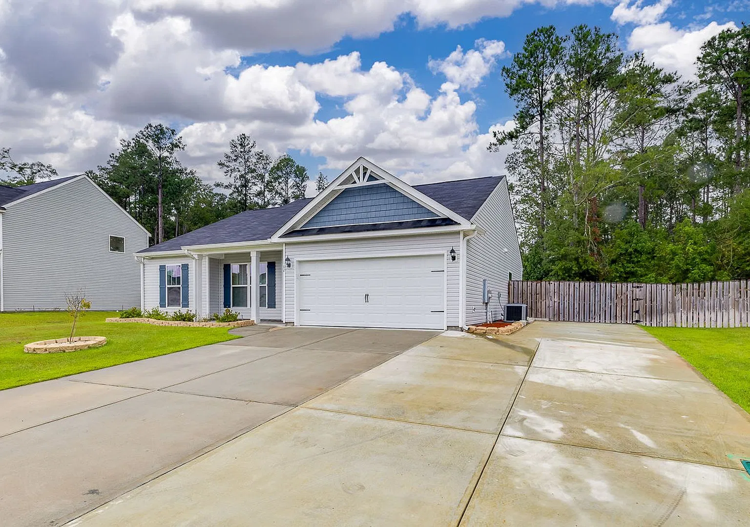 Modern 3-Bedroom Rincon Home with Fenced Yard Available Now! — Photo 4