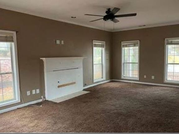 Additional Living Room