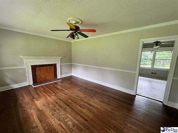 2nd image of 107 Creek Dr