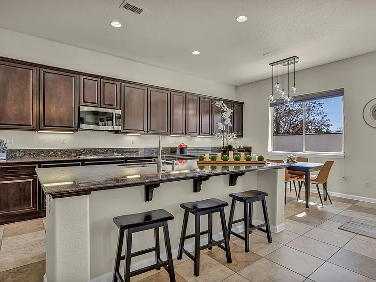 6328 Windy Meadow Dr — Photo 8