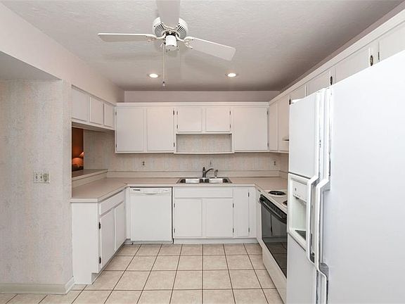 5th image of 1647 Brookhouse Ct #247-12