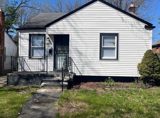 18775 S Grandville Ave W, Detroit, MI 48219