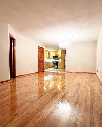 194 Bay 47th St #3 Photo 1 194 Bay 47th St #3 Photo 1