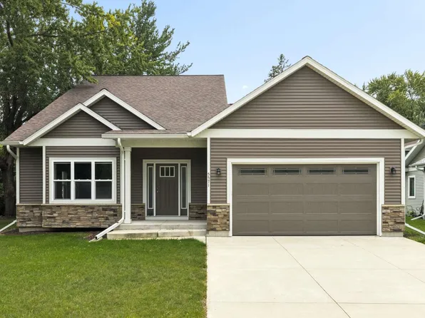5571 Cheryl Dr, Fitchburg, WI 53711