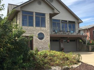 5939 W Shore Dr NW, Canton, OH