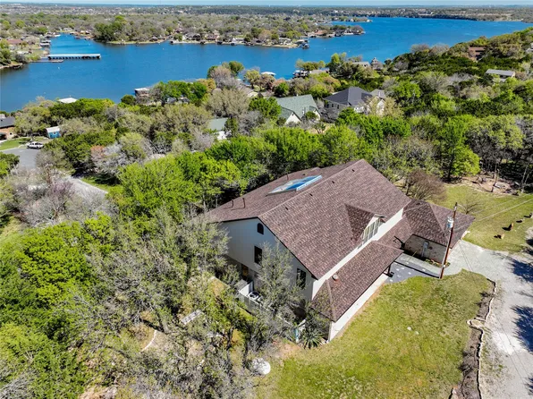 1501 S Chisholm Trl, Granbury, TX 76048